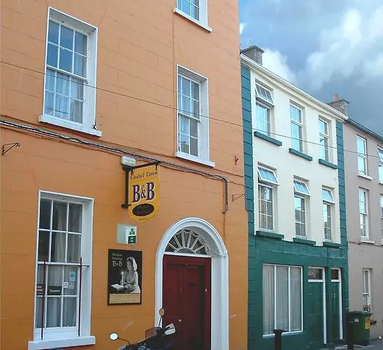 Cashel Town Center Inn
