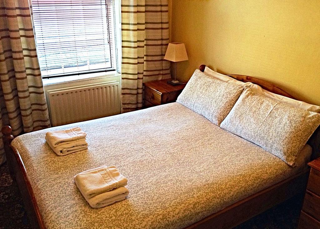Cashel Town Center Bed and breakfast